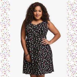 Torrid Lipstick Print Sleeveless Shirt Dress